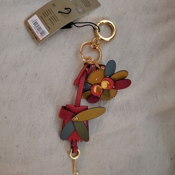Nwt Burberry Leather bag charm keyring 100% Authentic - Picture 2 of 10